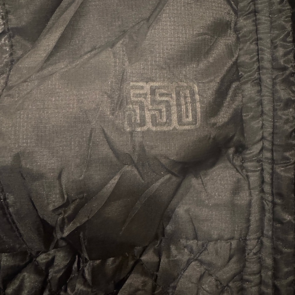 Nike Black Quilted Puffer Vest Medium Lightweight Zip Up - Picture 6 of 7